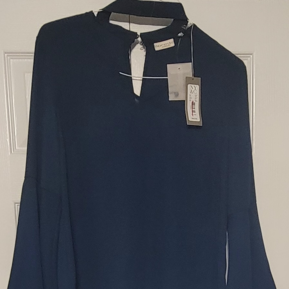 Teal blouse